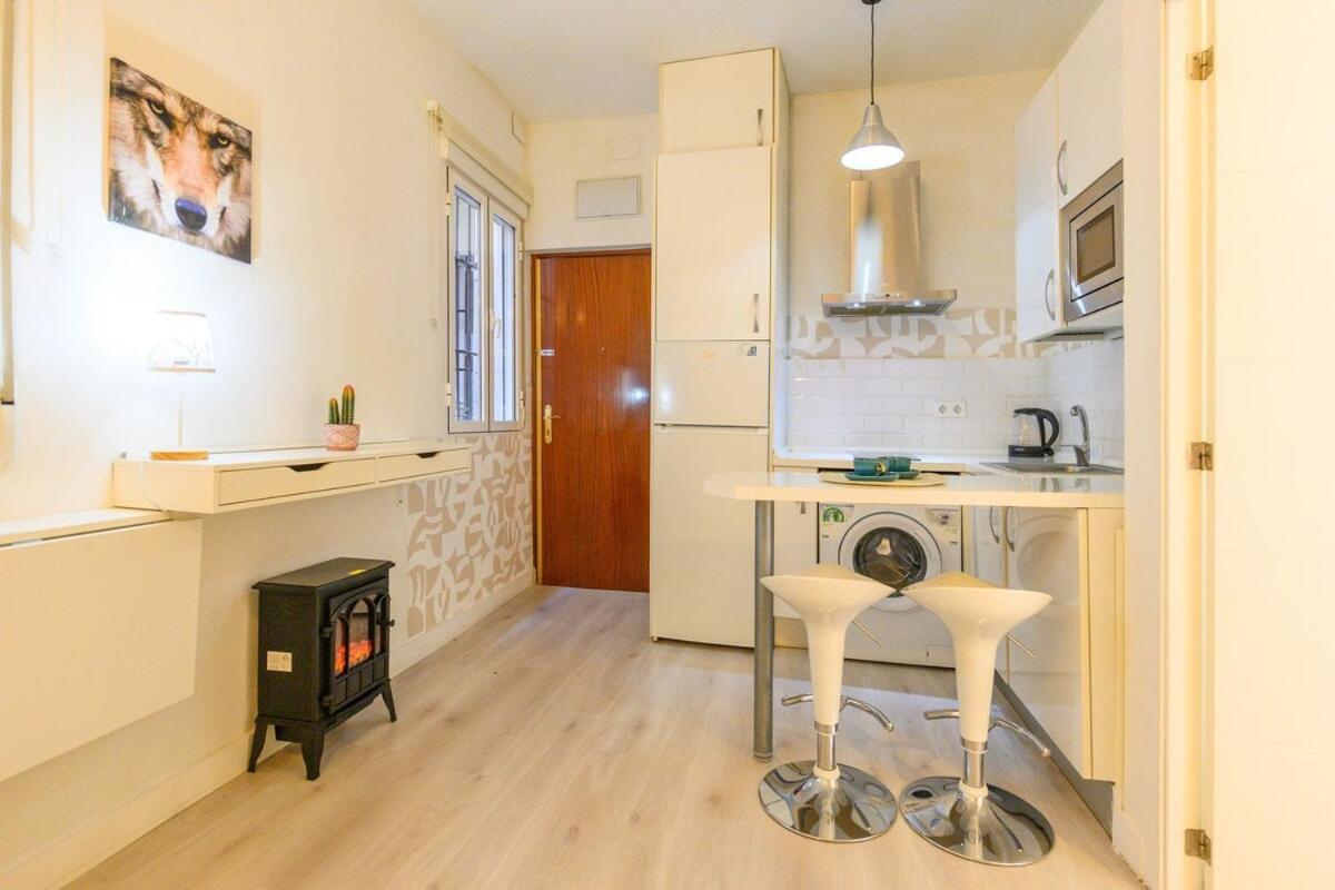 Temporal 1 Bedroom Flat A Few Metres From The Centre Ama2721 * Madrid